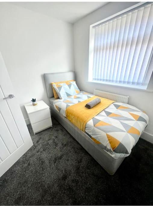 Modern 4 Bed - 10 Mins To Centre Villa Liverpool Exterior photo